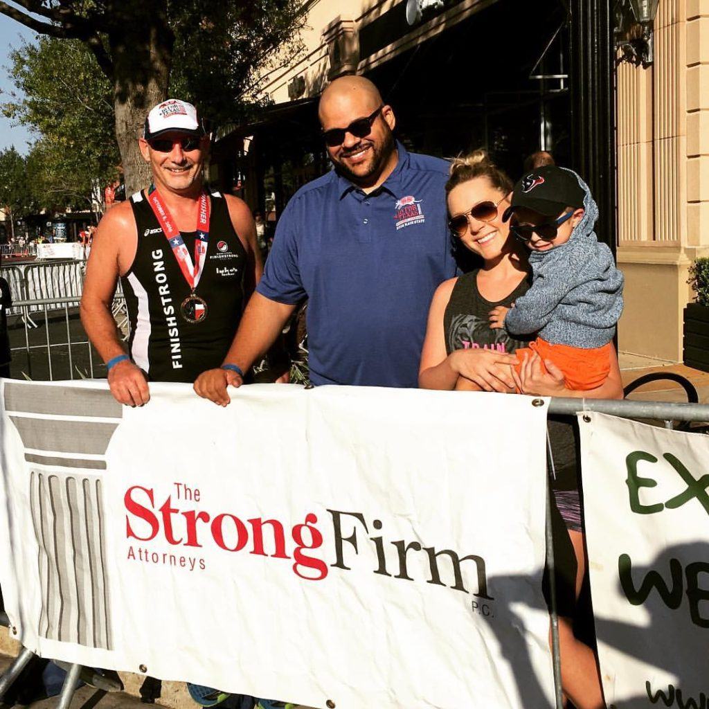 On Saturday, October 8th, The Strong Firm P.C. was the Risk Management Sponsor for the 10 for Texas. Our managing shareholder, Bret Strong (left) also participated in the event, and Eric Thiergood and Bethany Kovacs attended to cheer him on.